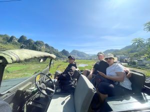 Ha-giang-loop-army-jeep-tour